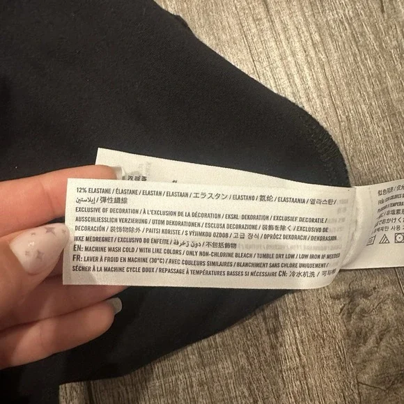 Abercrombie & Fitch Long Sleeve Black Bodysuit Cutout Twist Front Snap Womens S - Picture 8 of 10